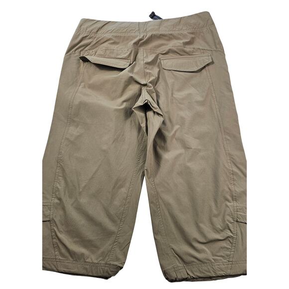 Mountain hardware womens sz 8 capri packable hiking multi zip pocket pants tan - Picture 2 of 10